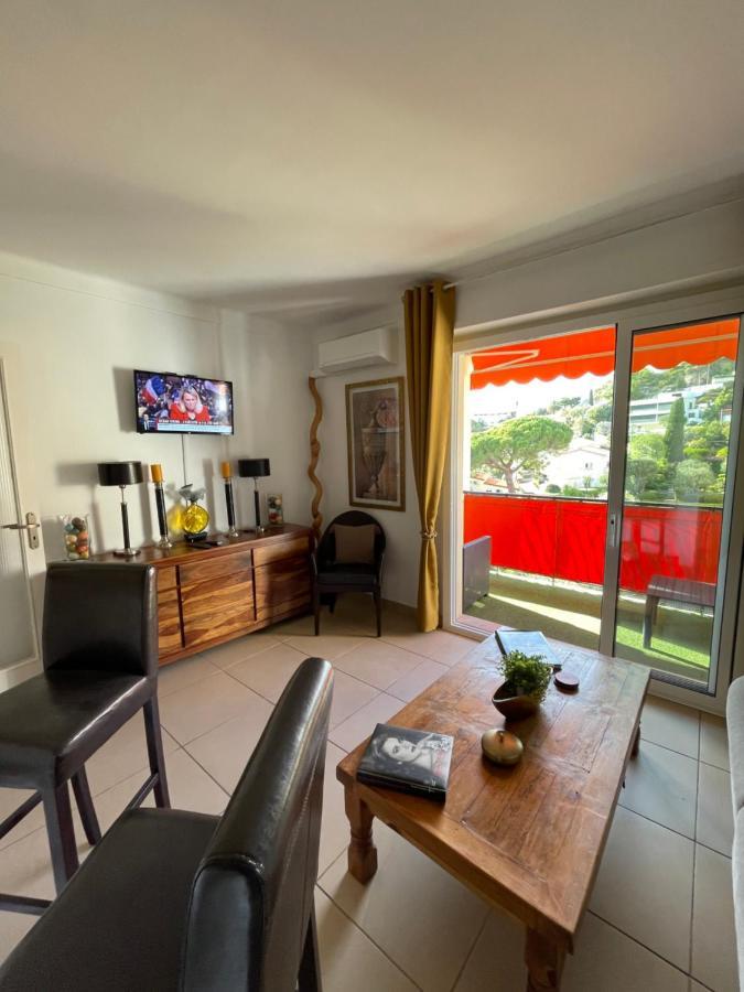 Charmant 2 Pieces Vue Sur Mer Et Monte-Carlo A Roquebrune Cap Martin Екстер'єр фото