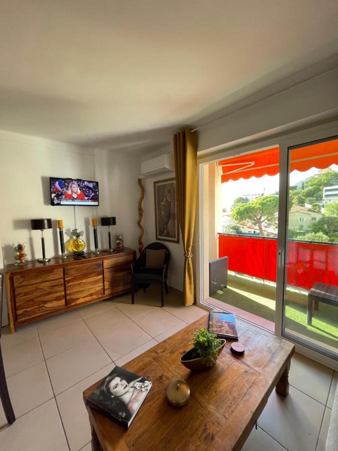 Charmant 2 Pieces Vue Sur Mer Et Monte-Carlo A Roquebrune Cap Martin Екстер'єр фото