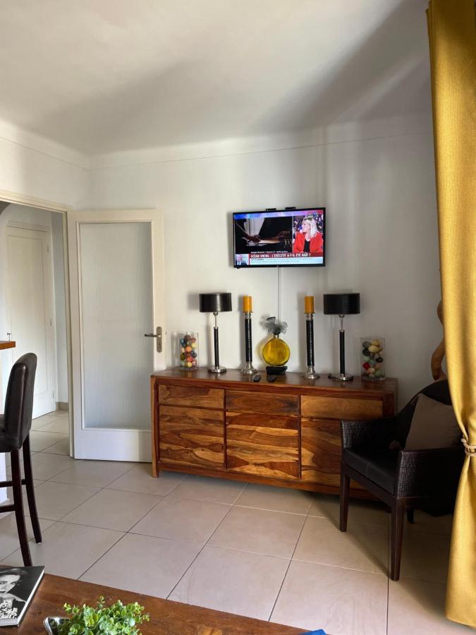 Charmant 2 Pieces Vue Sur Mer Et Monte-Carlo A Roquebrune Cap Martin Екстер'єр фото