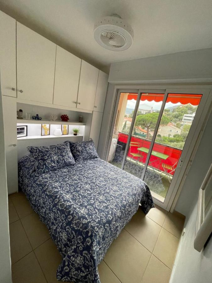 Charmant 2 Pieces Vue Sur Mer Et Monte-Carlo A Roquebrune Cap Martin Екстер'єр фото